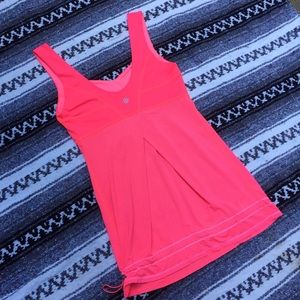 Lululemon Athletica Tame Me Tank in Flash 4 EUC